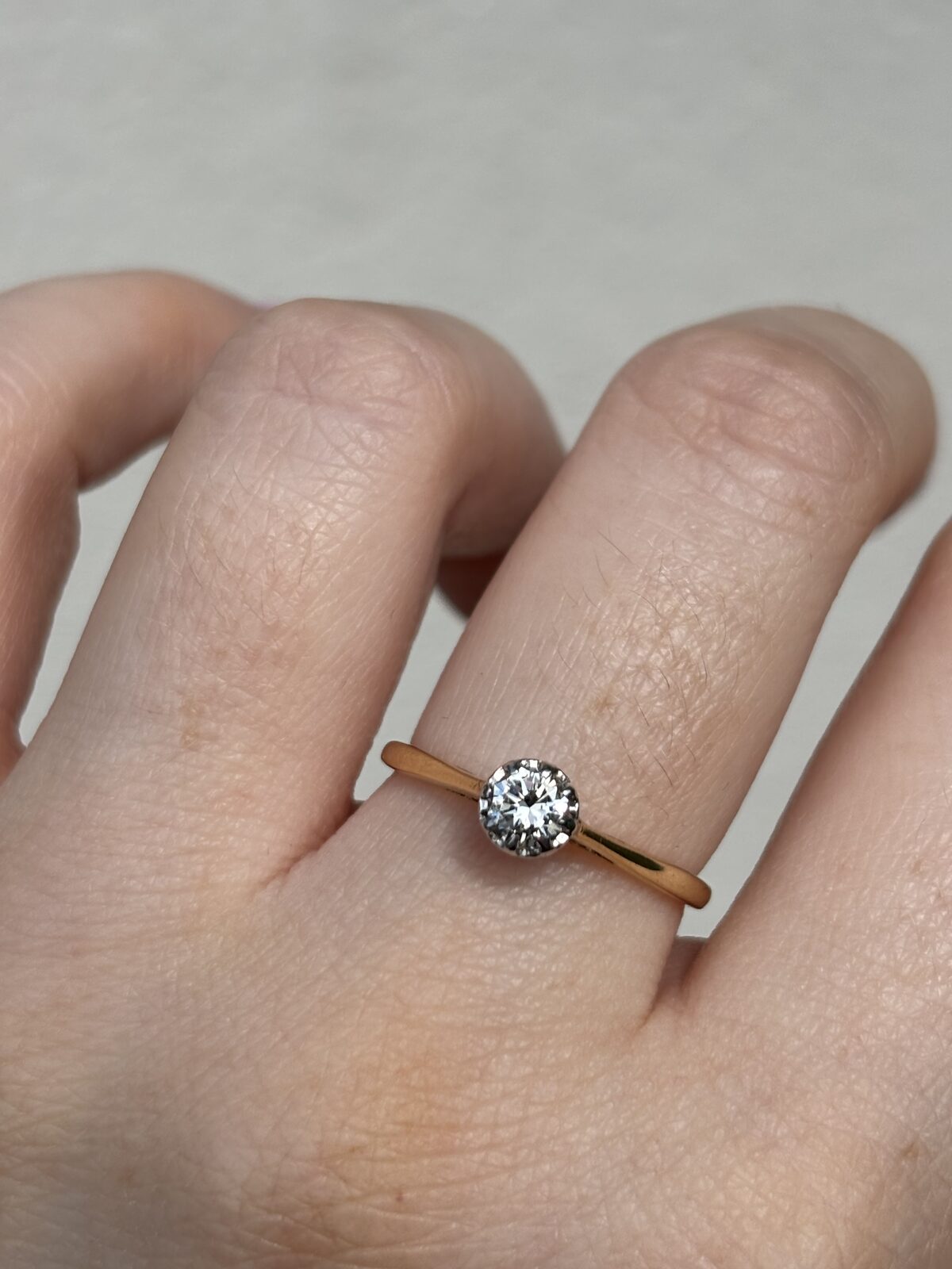 18ct Yellow Gold Diamond Solitaire