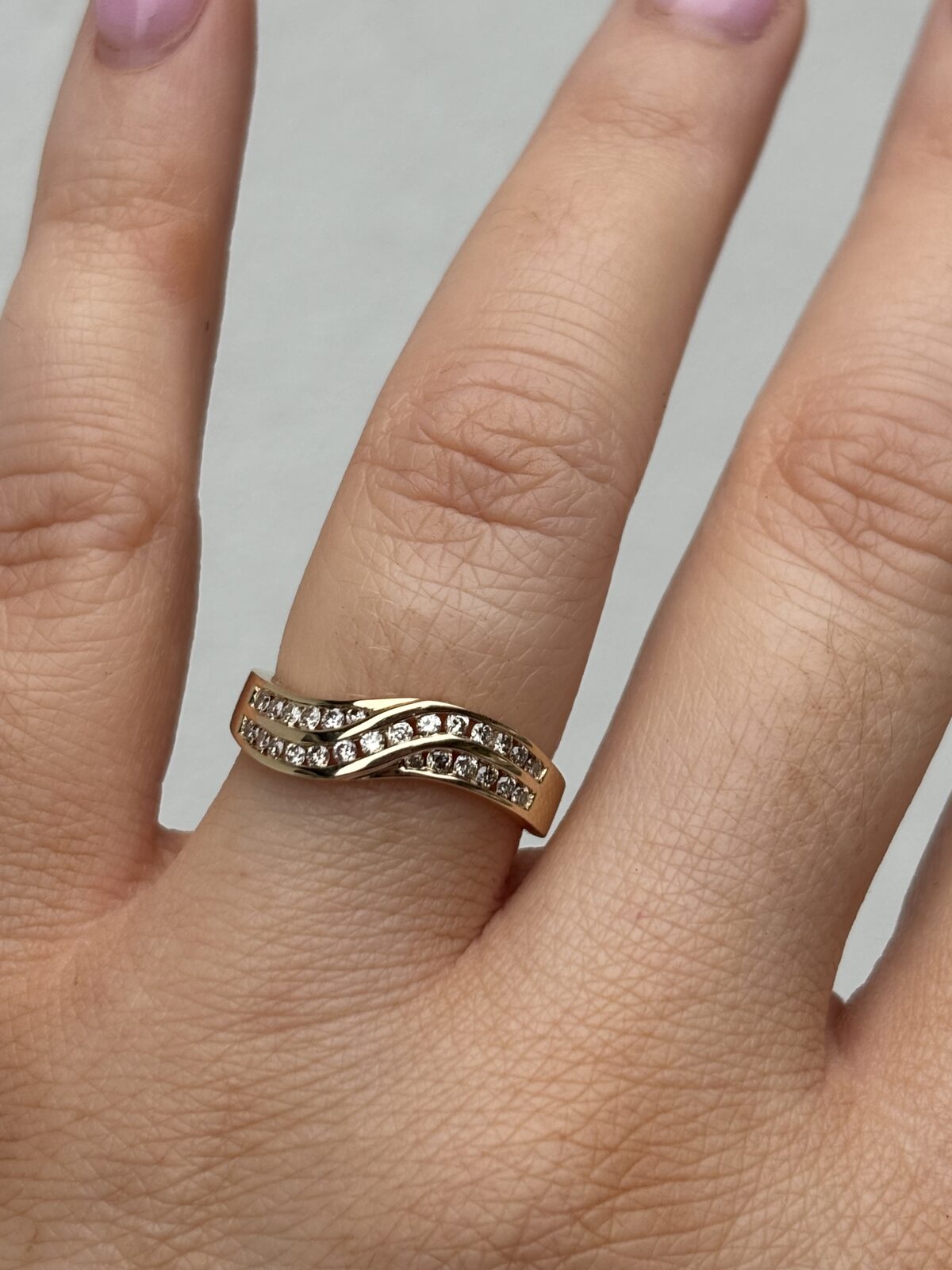9ct Yellow Gold Diamond Double Wave Ring