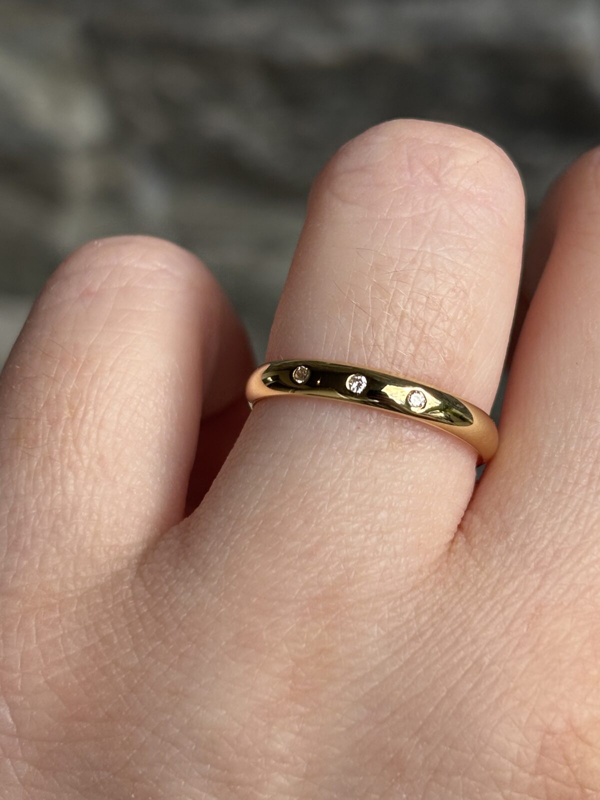 18ct Yellow Gold Flush-set Diamond Band view 3