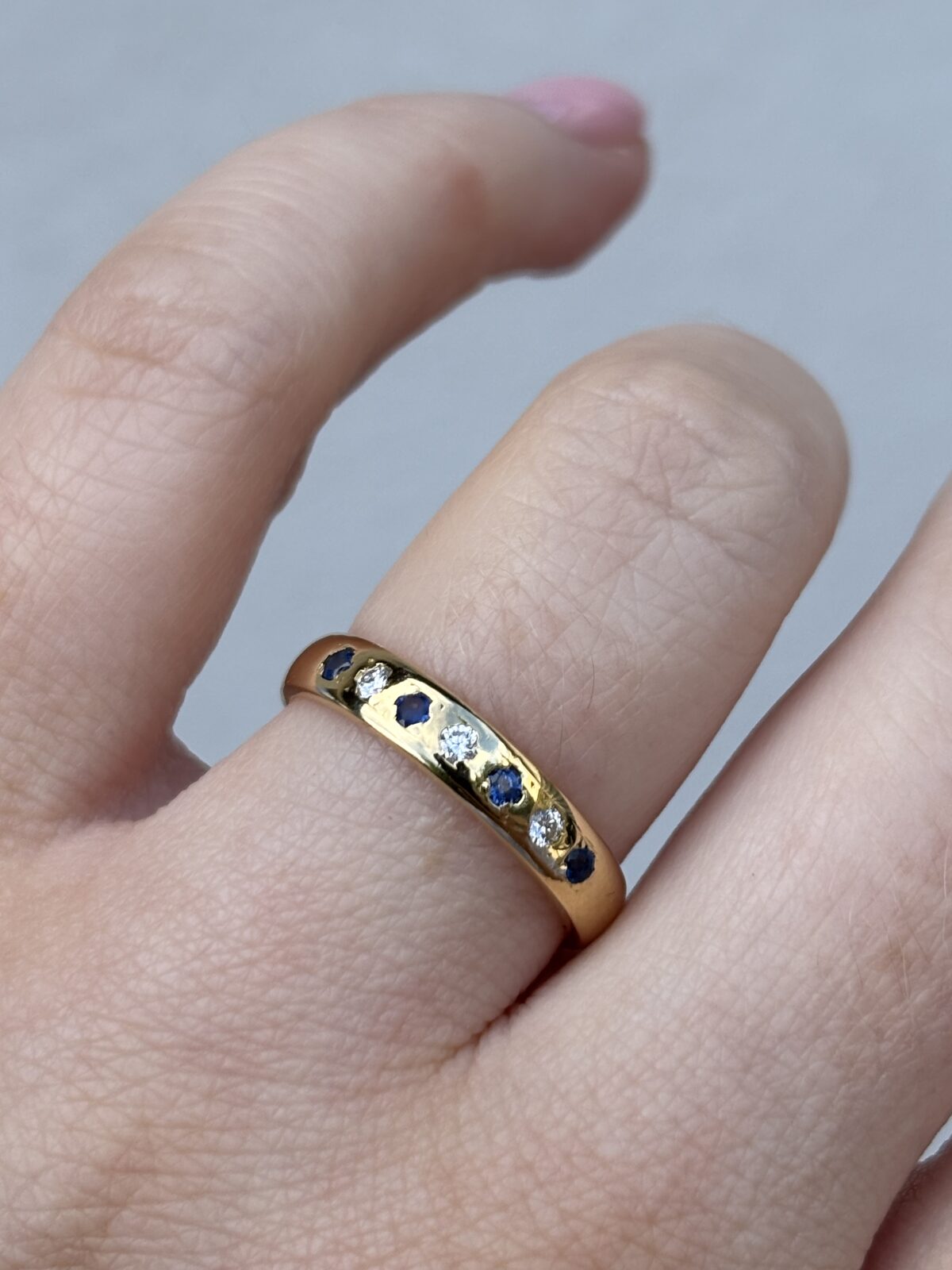 18ct Yellow Gold Sapphire and Diamond Band