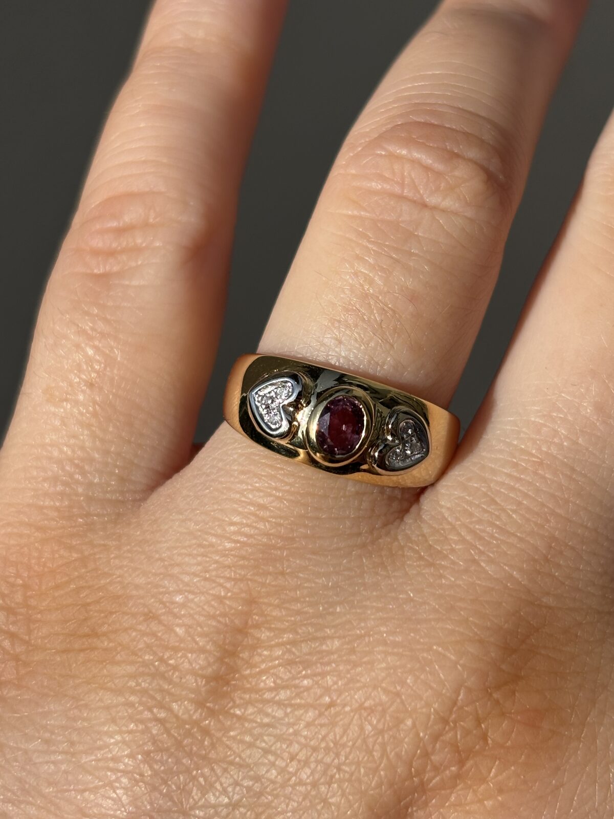 18ct Yellow Gold Natural Pink Spinel and Diamond Ring