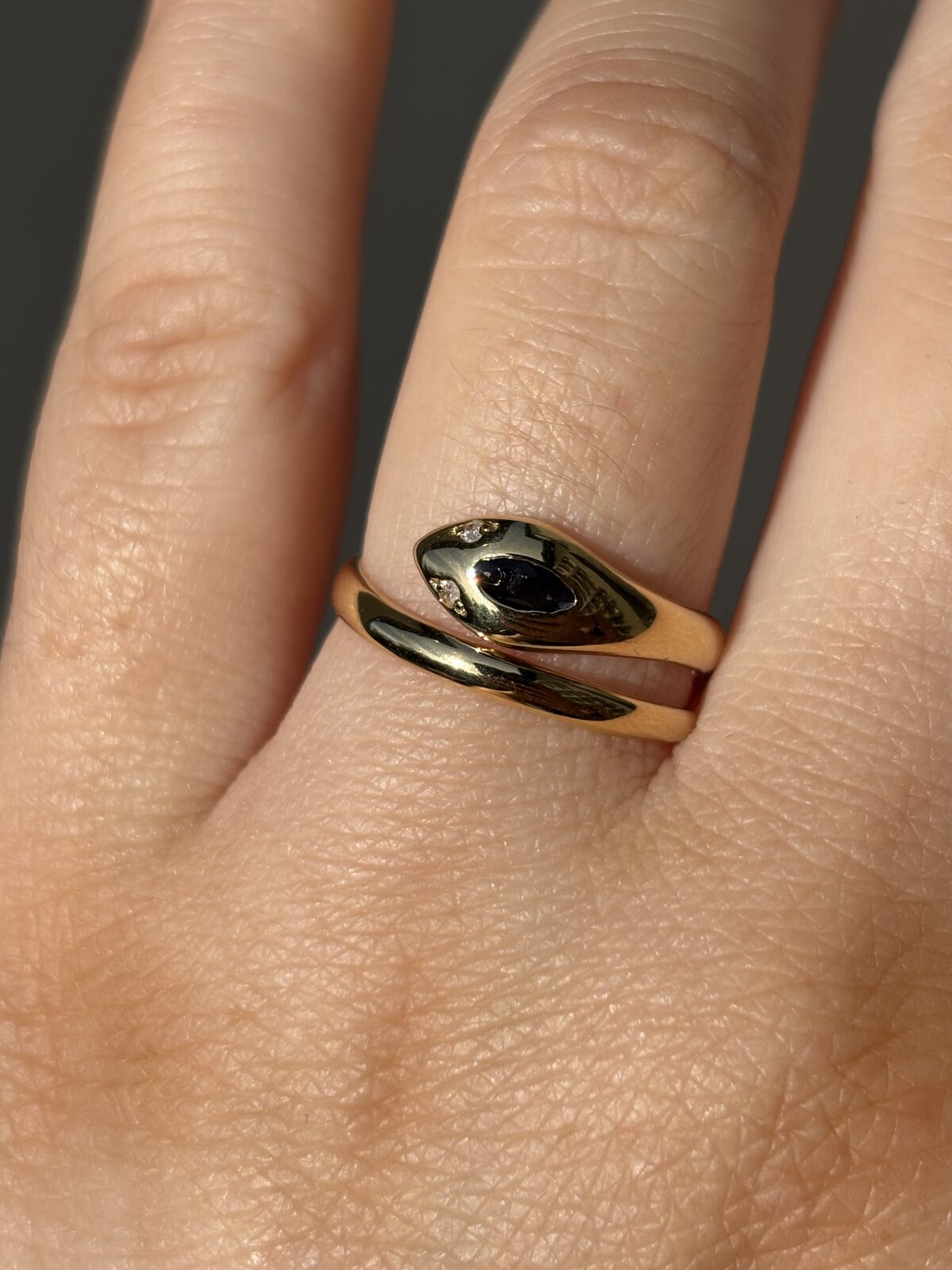 18ct Yellow Gold Sapphire and Diamond Snake Ring
