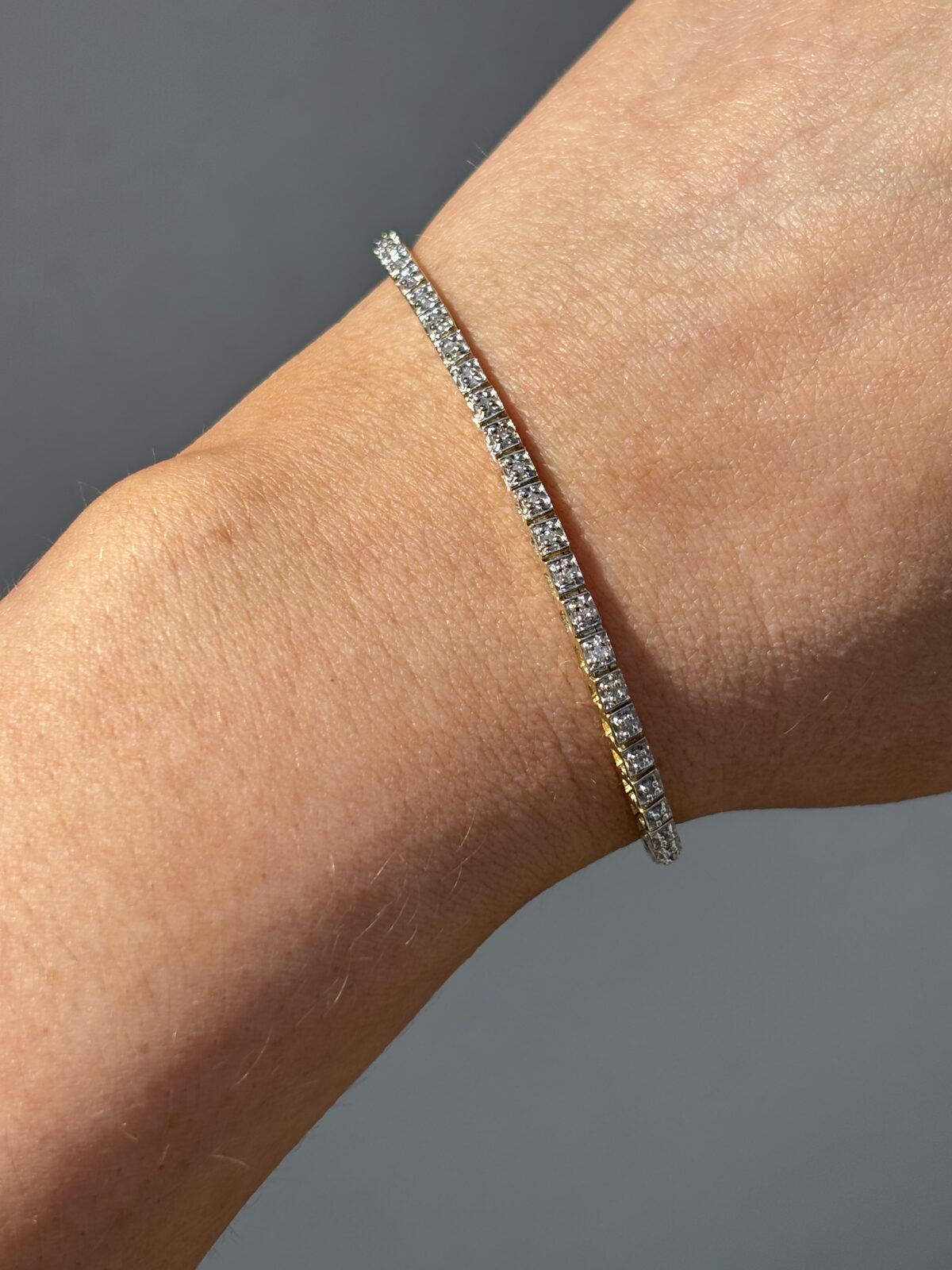 9ct Yellow Gold Diamond Tennis Bracelet